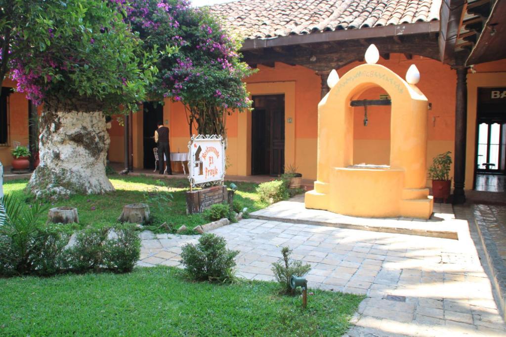 Hotel Plaza Santo Domingo San Cristóbal de Las Casas Buitenkant foto