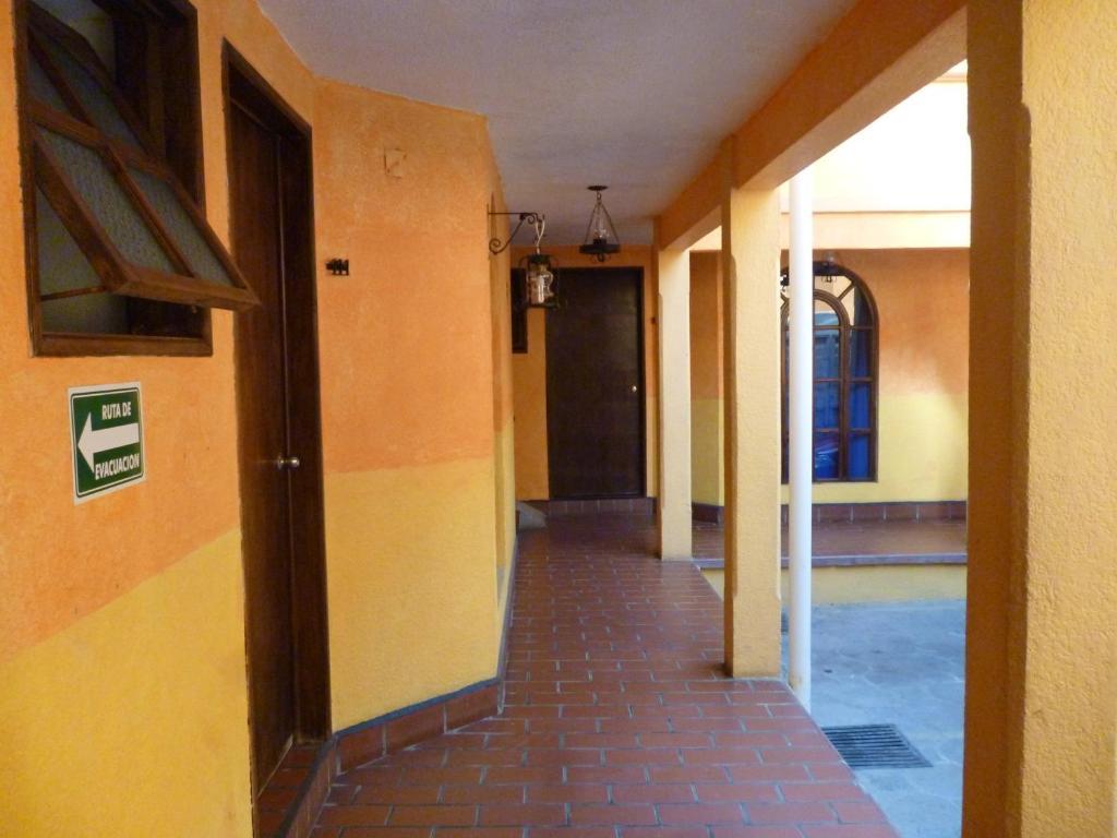 Hotel Plaza Santo Domingo San Cristóbal de Las Casas Kamer foto