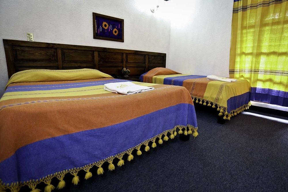 Hotel Plaza Santo Domingo San Cristóbal de Las Casas Buitenkant foto